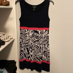 Very lightweight comfortable dress. Work or casual.